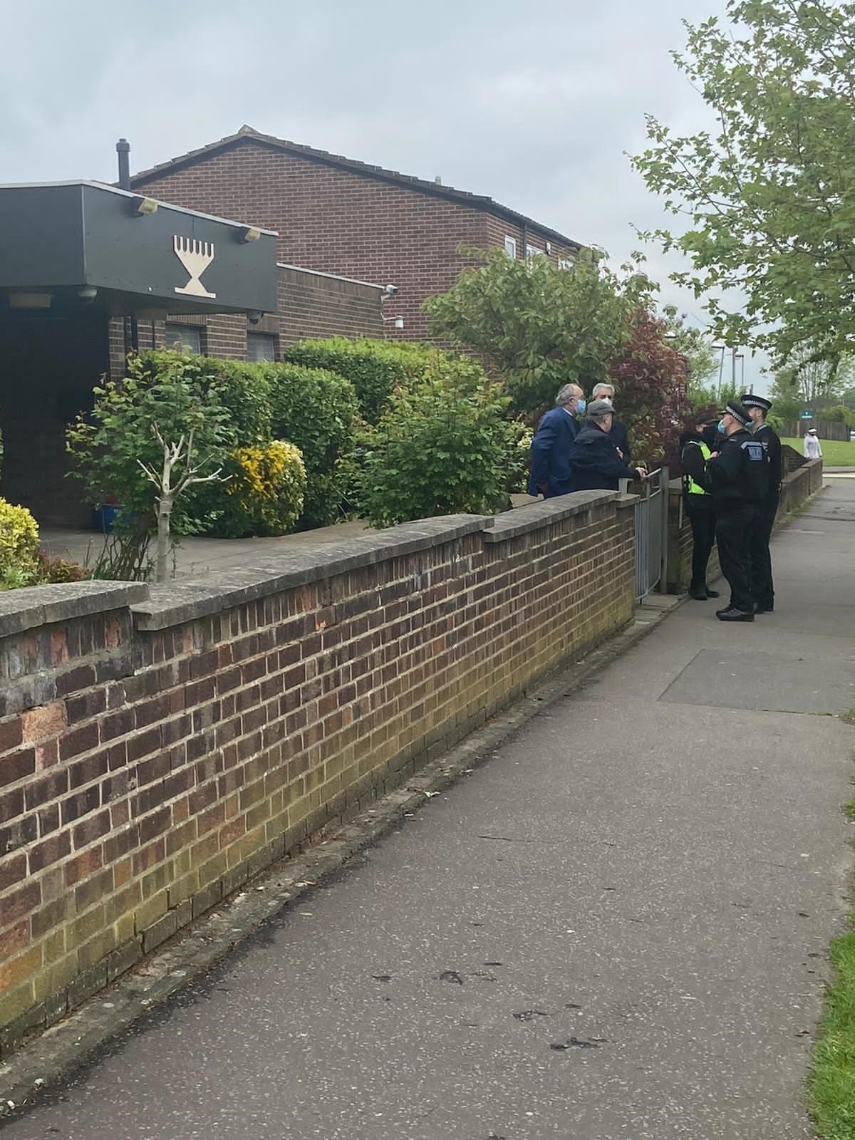 Police officers speaking with members of the community in Chigwell today. Credit: Essex Police 