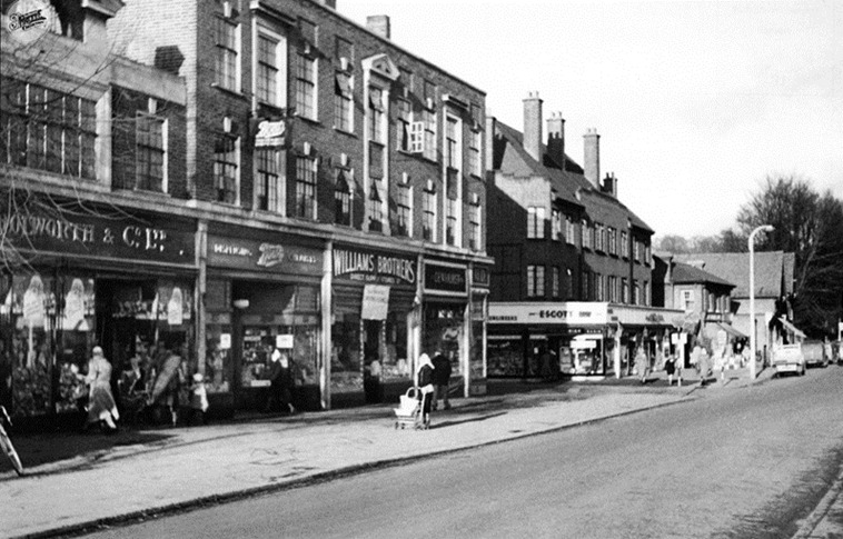 Loughton High Road in 1955