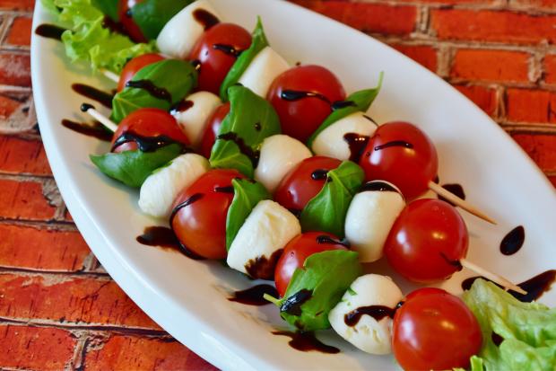 Epping Forest Guardian: Italian Caprese skewers. Credit: Canva