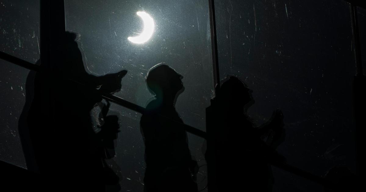 In Pictures: Rare 'ring of fire' eclipse glimpsed in Americas - Vimarsana News