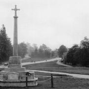 Epping war memorial in 1920.